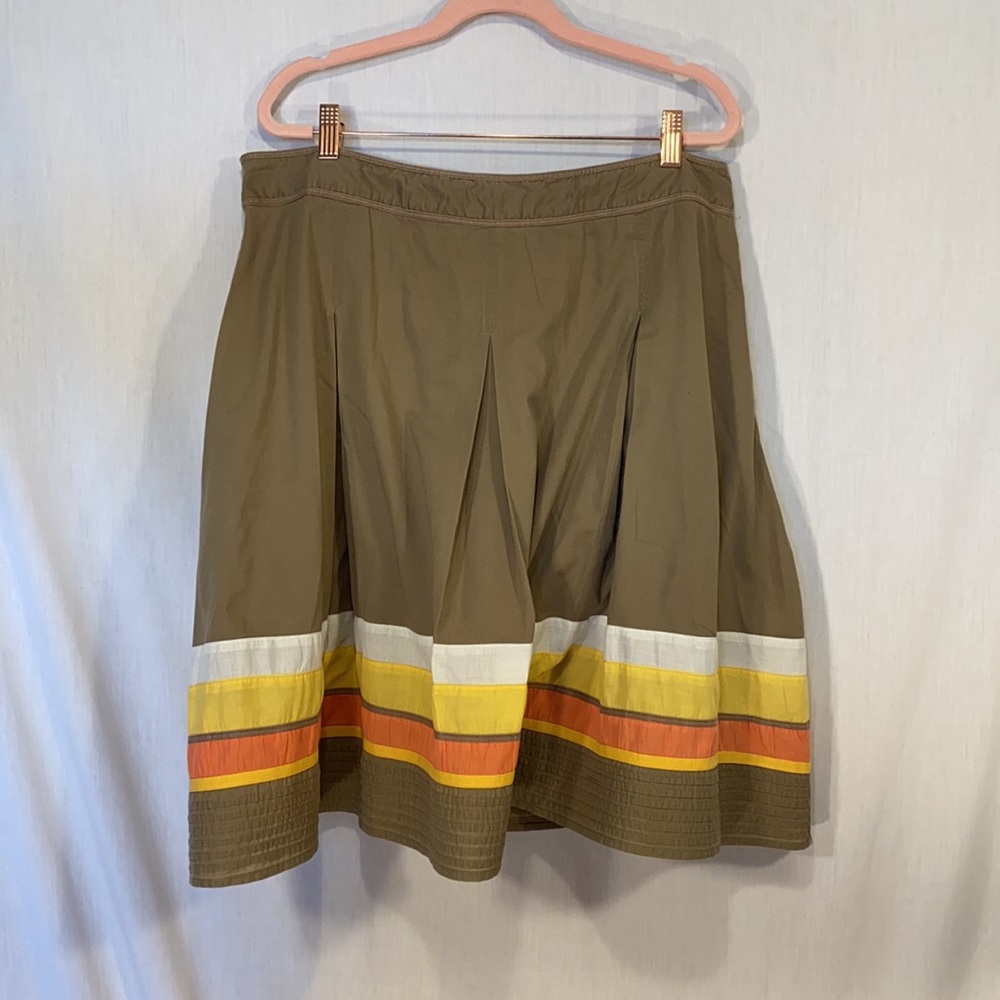 Mark’s and Spencer skirt. Size 16